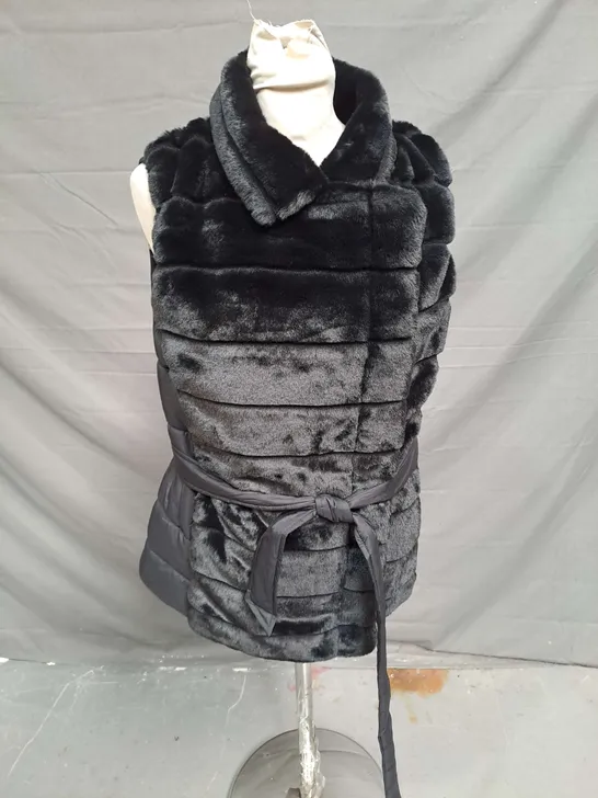 CRYSTAL KOBE FUR COMBO PUFF GILET IN BLACK SIZE M