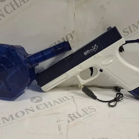 BOXED ELECTRIC WATER GUN TOY IN BLUE/WHITE