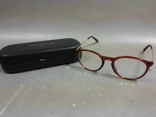 TOMMY HILFIGER TH1613 FULL RIM EYEGLASSES