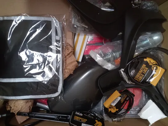 BOX OF APPROXIMATELY 20 ASSORTED VEHICLE PARTS AND ACCESSORY ITEMS TO INCLUDE MOJO COMBINATION CABLE LOCK, EVO-STIK GRIP FILTH HAND CLEANING WIPES, GUARD TYRE REPAIR KIT, ETC