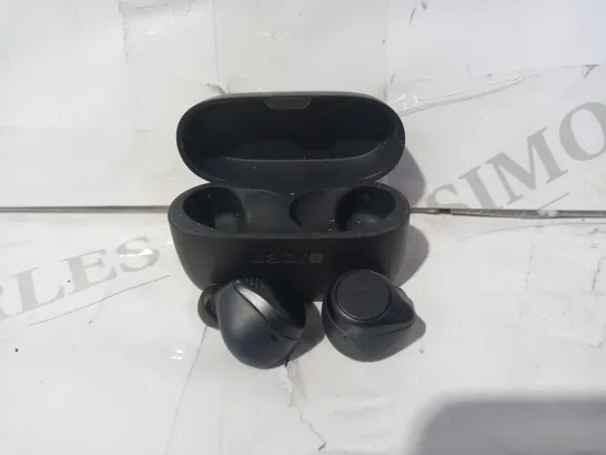 JABRA WIRELESS EARBUDS