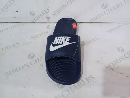 BOXED PAIR OF NIKE SLIDERS IN NAVY UK SIZE 9