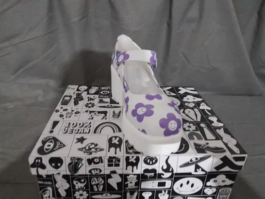 BOXED PAIR OF KOI TIRA MARY JANES 'MINOR MIRACLE EDITION' WHITE PURPLE FLOWERS SIZE 6