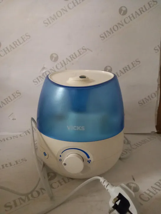 VICKS MINI COOLMIST ULTRASONIC HUMIDIFIER 