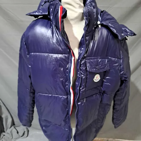 MONCLER ZIPPED PUFFER COAT SIZE 2XL