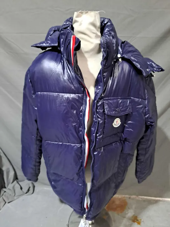 MONCLER ZIPPED PUFFER COAT SIZE 2XL