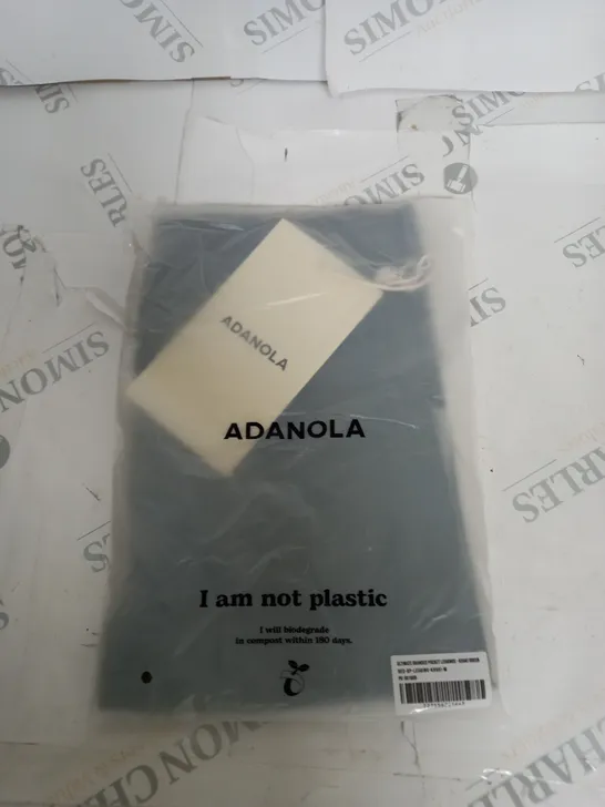 BAGGED ADANOLA ULTIMATE BRANDED POCKET LEGGINGS SIZE M