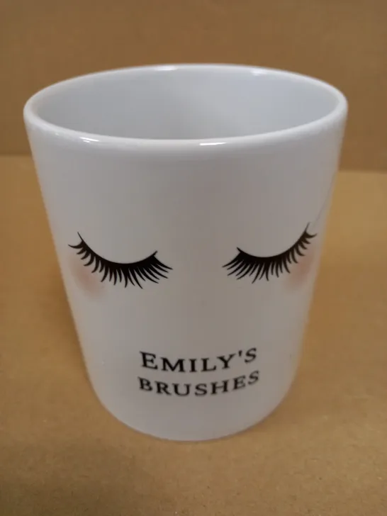 PERSONALISED EYELASHES CERAMIC STORAGE POT  RRP £17.99