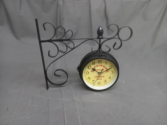 BOXED UNBRANDED DECRATIVE WALL MOUNTED CLOCK