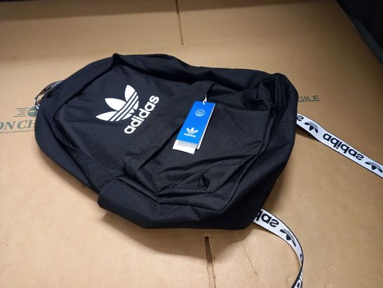 ADIDAS ADICOLOUR BACKPACK