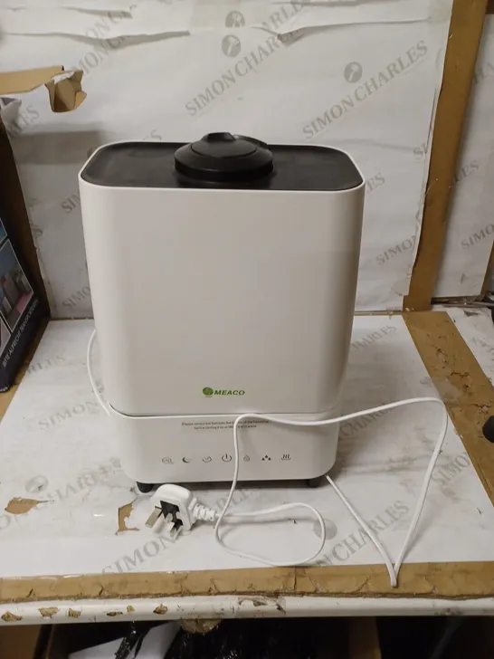 MEACO DEHUMIDIFIER