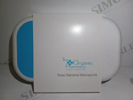 THE ORGANIC PHARMACY ROSE DIAMOND SKINCARE KIT