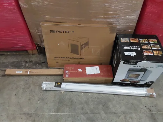 PALLET OF ASSORTED ITEMS INCLUDING: AIR FRYER, KID'S METAL DETECTOR, ROLLER BLINDS, PORTABLE PET CRATE, BAMBOO WALL SHELF 