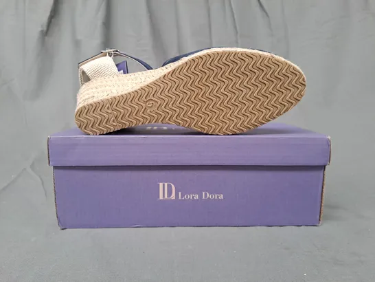 BOXED PAIR OF LORA DORA RHIANNA WEDGE SHOES IN NAVY UK SIZE 5