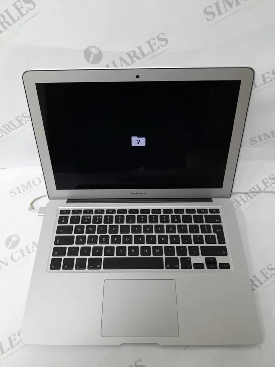 APPLE MACBOOK AIR 13" - A1466