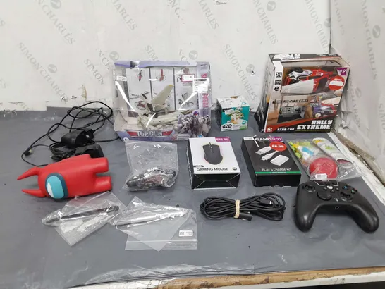 LARGE BOX OF ASSORTED TOYS TO INCLUDE RC'S, BUCKEROO, XBOX CONTROLLER,S AND MINIFIGURES ETC. 