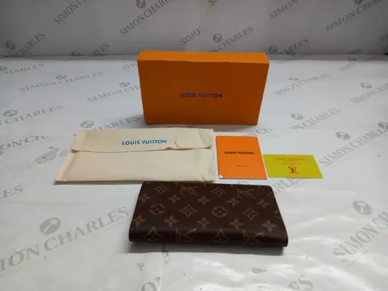 BOXED LOUIS VUITTON PURSE