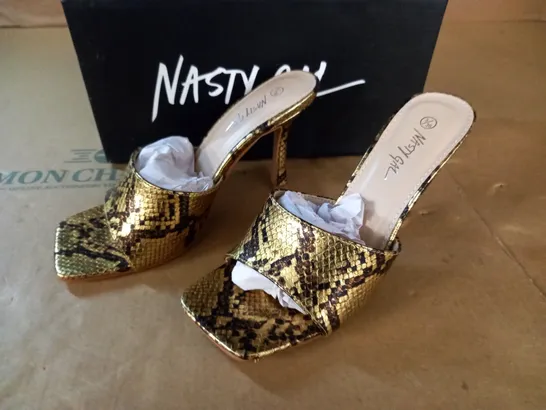 PAIR OF NASTY GAL PU SNAKE SQUARE TOED HEELED MULES IN GOLD- UK 3