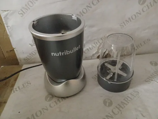 NUTRIBULLET 600 SERIES 600W NUTRITION EXTRACTOR 