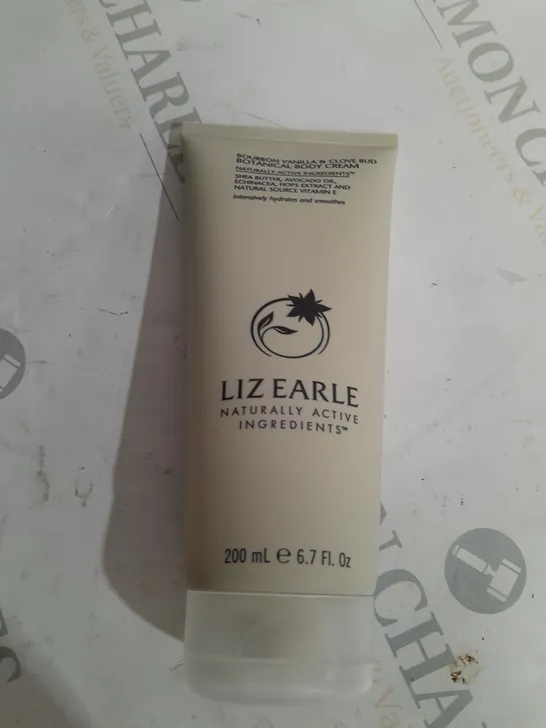 LIZ EARLE BOURBON VANILLA & CLOVE BUD BODY CREAM - 200ML