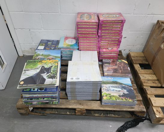 PALLET OF A SIGNIFICANT QUANTITY OF ASSORTED ITEMS TO INCLUDE VARIOUS 2022 CALENDARS, THE BIG FAT QUIZ 2021 QUIZ GAMES AND FOAM FLOOR/CEILING TILES