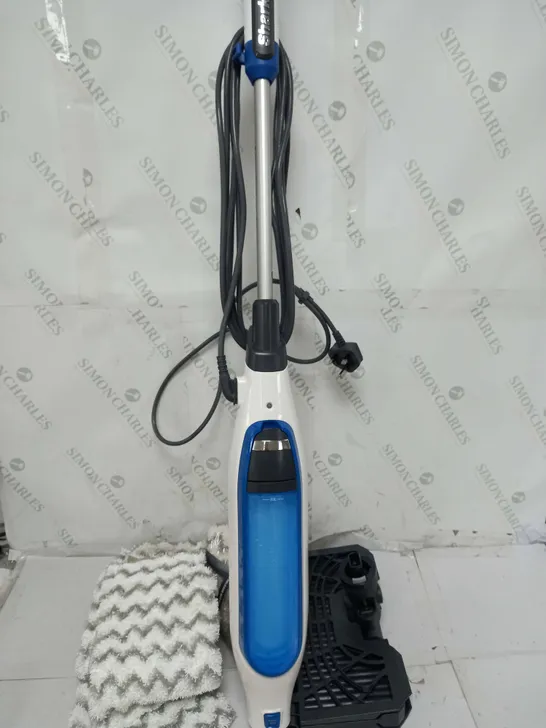 SHARK KLIK AND FLIP STEAM MOP 