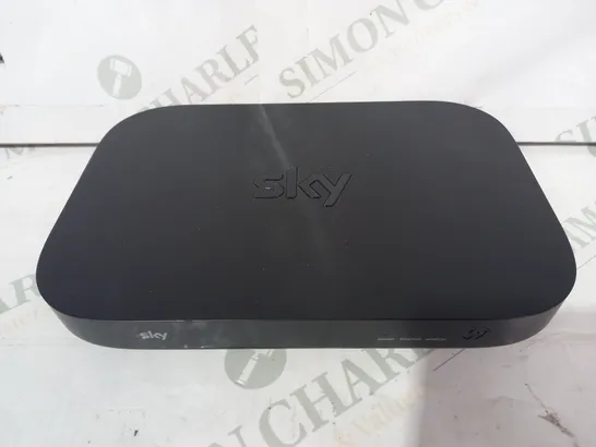 SKY Q HUB (ER115)