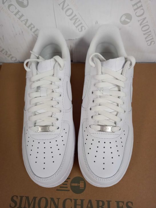 BOXED PAIR OF NIKE AIR FORCE TRAINERS (WHITE), SIZE 9 UK