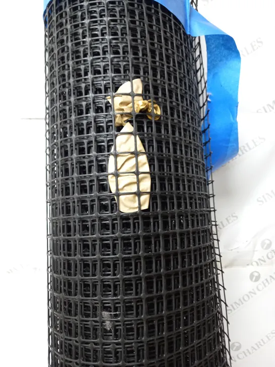 LARGE ROLL OF BLACK PLASTIC NETTING APPROX 1M HIGH LENGTH UNKNOWN - COLLECTION ONLY