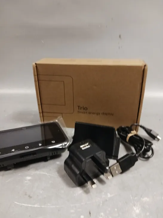 BOXED TRIO SMART ENERGY DISPLAY 