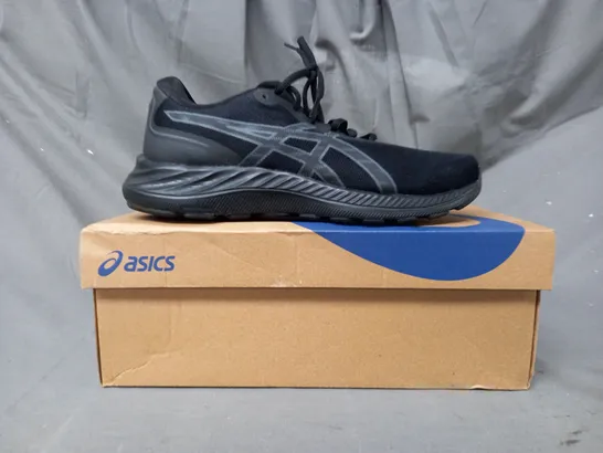 BOXED PAIR OF ASICS GEL-EXCITE 9 SHOES IN BLACK/CARRIER GREY UK SIZE 5.5