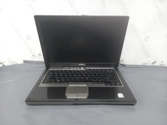 DELL LATITUDE D620 15 INCH	INTEL CENTRINO