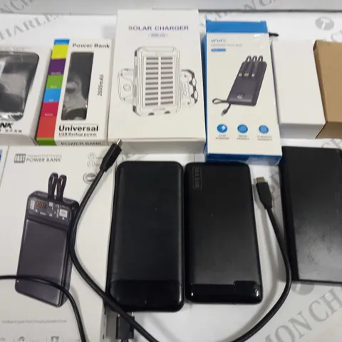 LOT OF 12 ASSORTED POWERBANKS 