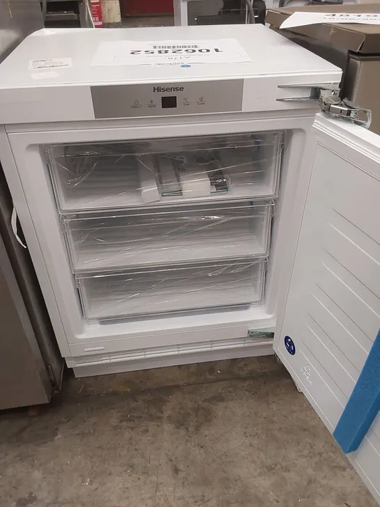 HISENSE FUV124D4AWE BUILT-IN FREEZER - WHITE