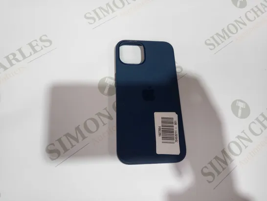 APPLE IPHONE 14 SILICONE PHONE CASE