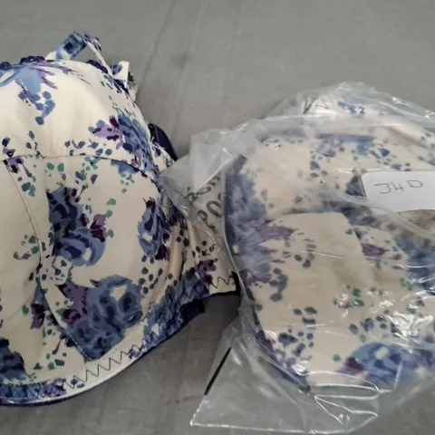 BOX OF APPROX 25 ASSORTED BLUE FLORAL BRAS - SIZES VARY 