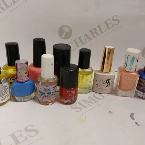 BOX OF APPROX 20 ITEMS TO INCLUDE GELESSE NAIL POLISH, JESSICA NAIL COLOUR AND FINISHING TOUCH TOP COAT