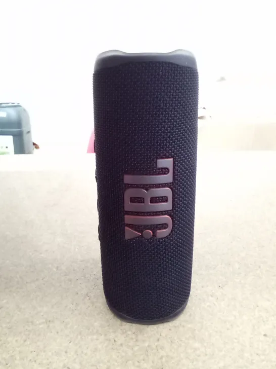 BOXED JBL PARTY BOOST BLUETOOTH SPEAKER