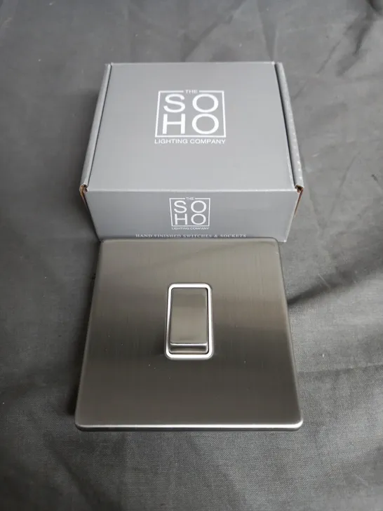 BOXED SOHO LIGHTING BRUSHED CHROME 1 GANG 2 WAY 10A LIGHT SWITCH