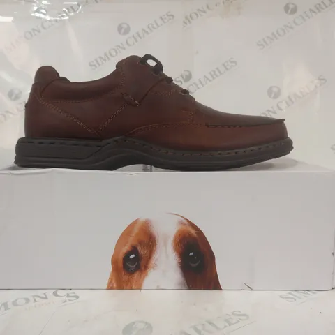 BOXED PAIR OF HUSH PUPPIES SHOES IN BROWN UK SIZE 11