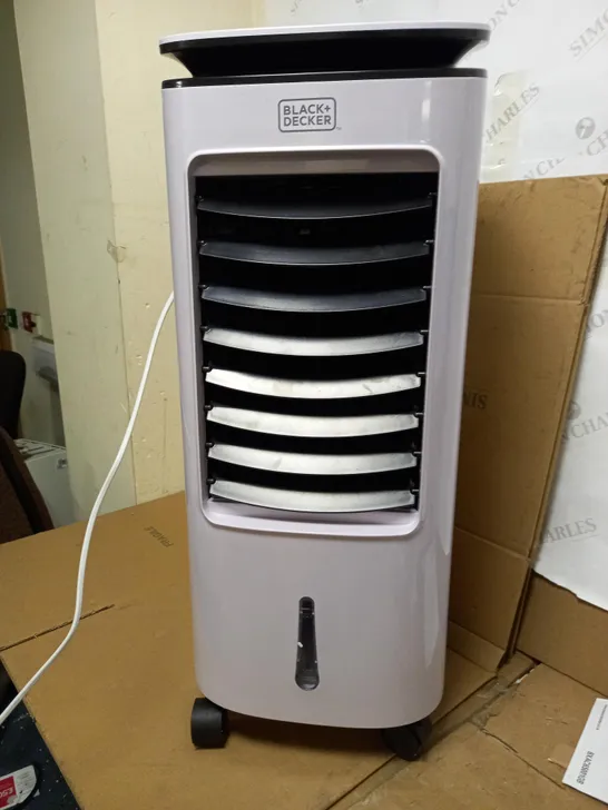 BLACK+DECKER 7 LITRE DIGITAL 2-IN-1 AIR COOLER