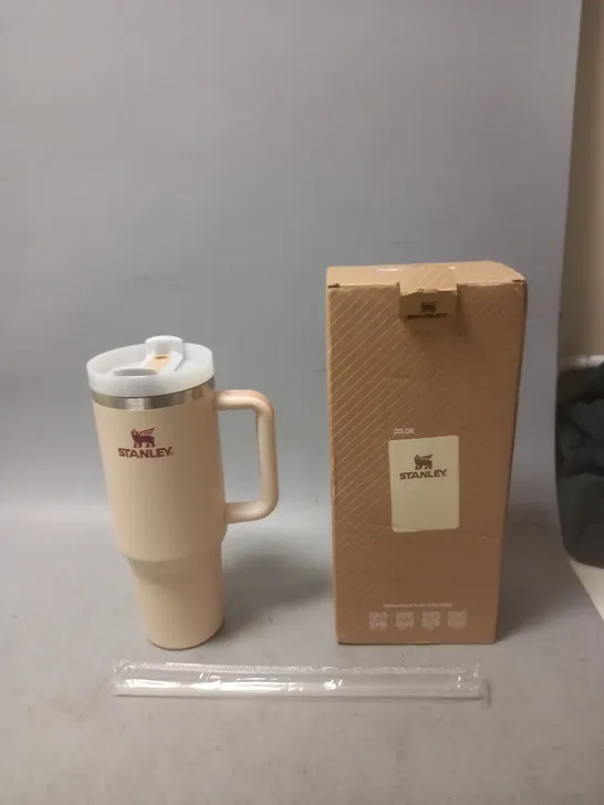 BOXED STANLEY FLOWSTATE TUMBLER 40 OZ 