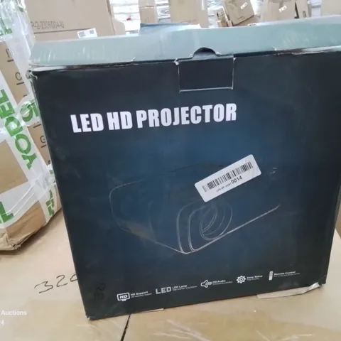 BOXED LED HD PROJECTOR 