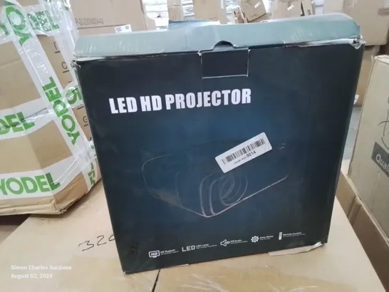 BOXED LED HD PROJECTOR 