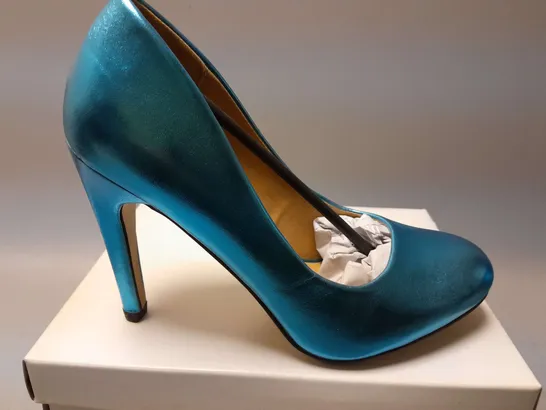 9 BOXED ASOS SCALA HIGH HEELS IN BLUE - UK 6