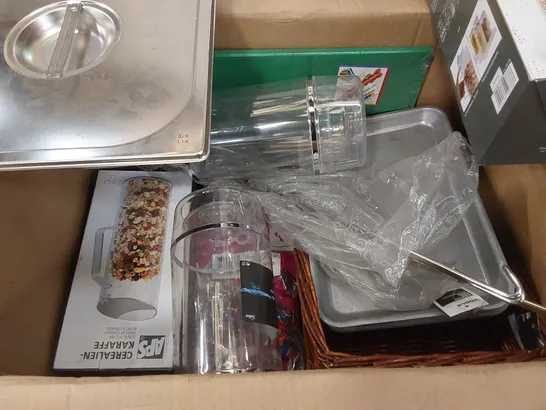 LOT OF ASSORTED CATERING AND DINING PRODUCTS, INCLUDES; CEREAL PITCHERS, PACKS OF WINE BOTTLE RESEALERS, CHOPPING BOARD ETC , 