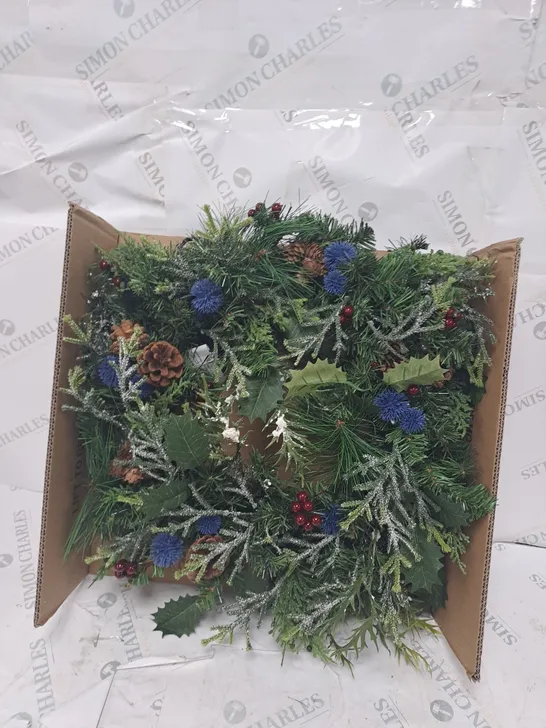 BLUE THISTLE PRE LIT WREATH 