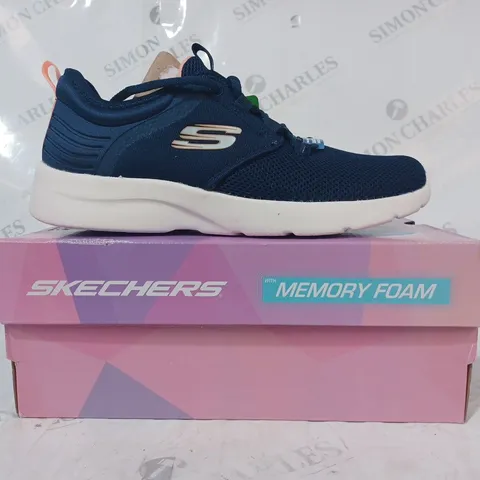 BOXED PAIR OF SKECHERS MEMORY FOAM MESH TRAINERS IN NAVY SIZE 5.5