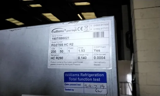 WILLIAMS FG2TSS COMMERCIAL DOUBLE DOOR REFRIGERATOR