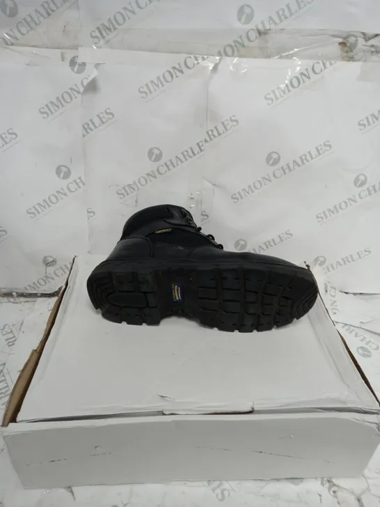 sketchers mens waterproof boots